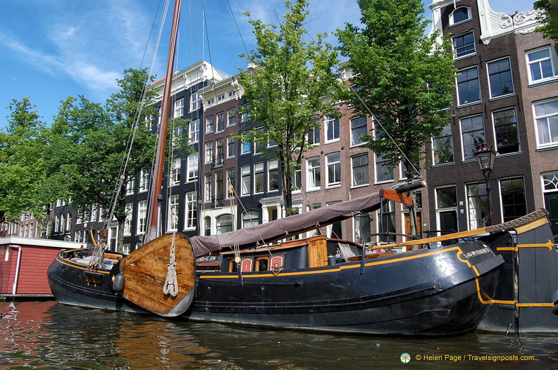 amsterdam-canal-cruise_DSC1316.jpg